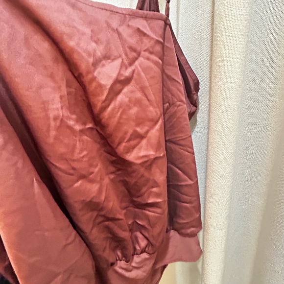 Express bodysuit - Picture 4 of 5